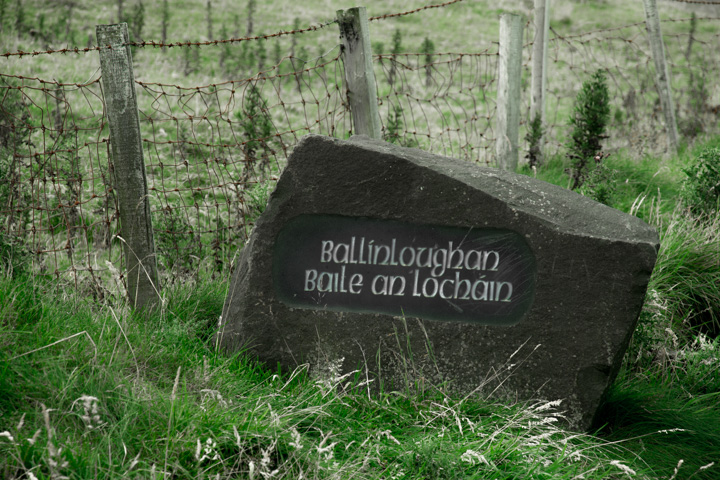 Straßenschild, Irland