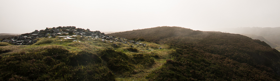 Grabh&uuml;gel, Carrowkeel, Irland
