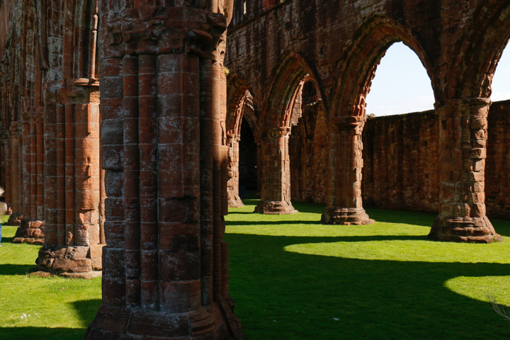 Sweatheart Abbey