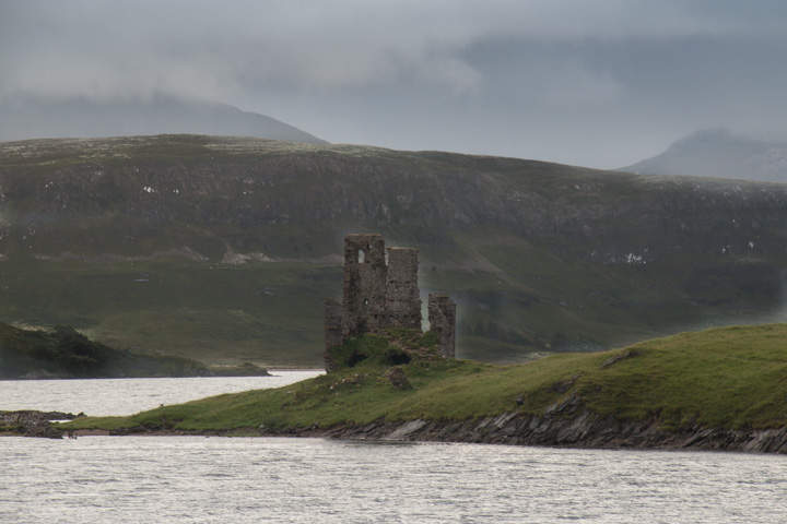 Ardvreck Castle